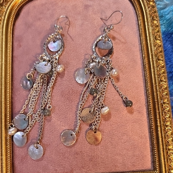 Mother Of Pearl Dangle Earrings - Picture 1 of 4